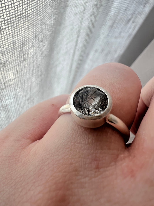 rutilated quartz round ring